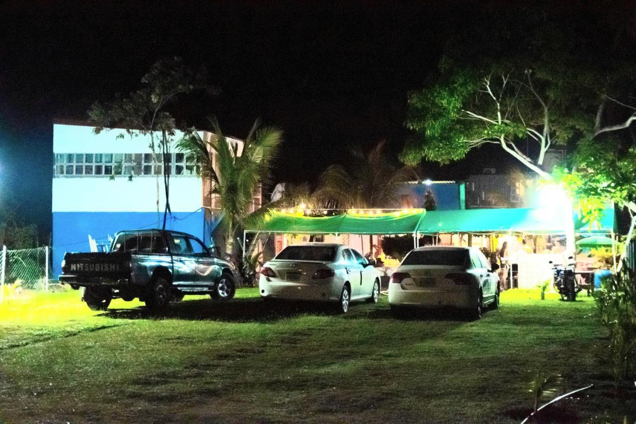 Hotel Lo De Reyes Monterrico Y Sipacate Las Quechas Exteriér fotografie