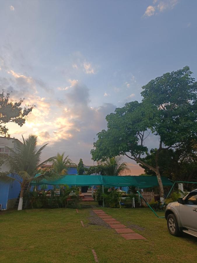 Hotel Lo De Reyes Monterrico Y Sipacate Las Quechas Exteriér fotografie